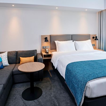 Holiday Inn Bordeaux-Merignac エクステリア 写真